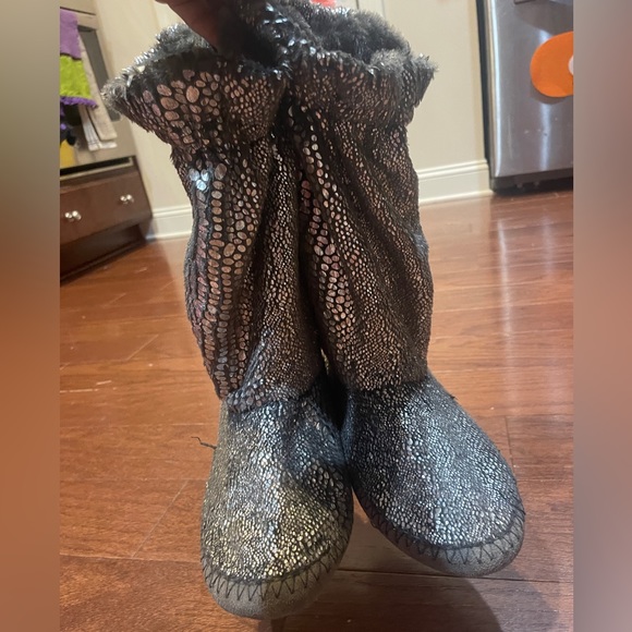 Candies Gray Silver Metallic Snake print Bootie Slippers Size 11 XL - Picture 9 of 9